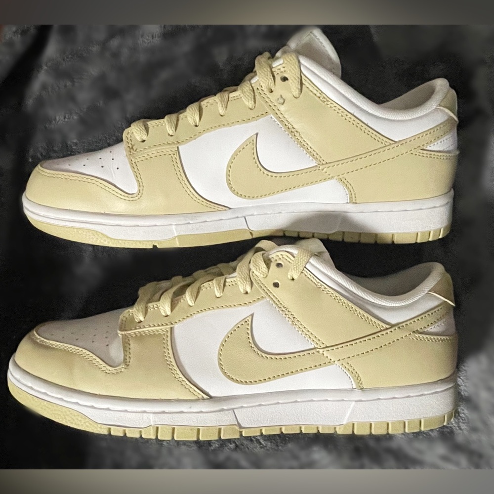 Nike Dunk Low Team Gold Size 11